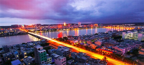 奶茶加盟连锁哪家靠谱，阿牛与仙草公司在哪