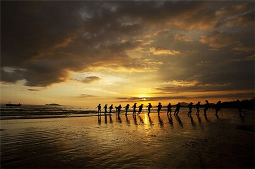 多少钱可以加盟锅天香火锅，锅天香火锅现在可以加盟吗